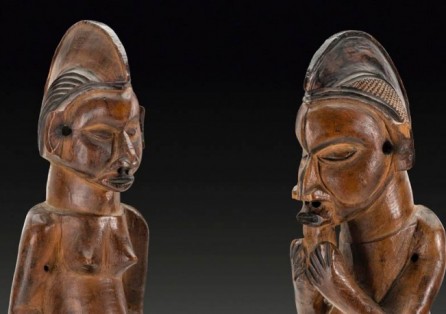 A pair of exceptional Suku statues – XIX century